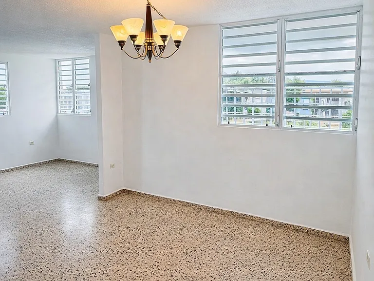 662 Bajos Taft — Photo 5