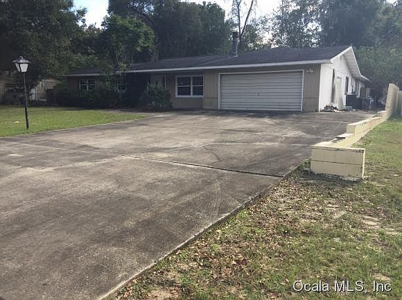 2nd image of 4200 SW 22nd St