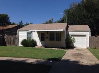 1047 S Pineridge Rd, Wichita, KS 67218