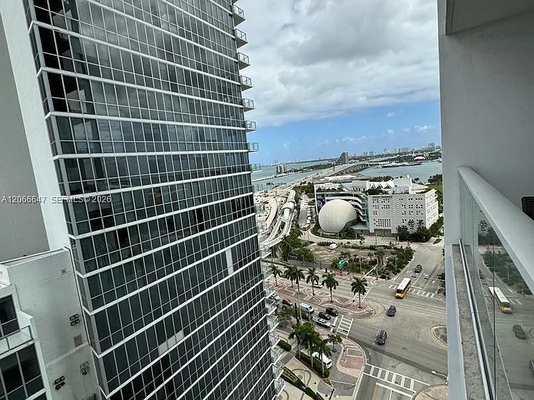 1040 Biscayne Blvd #1505 — Photo 1