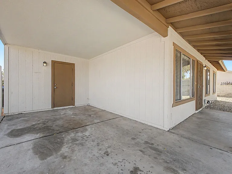 7409 S 46th St — Photo 25
