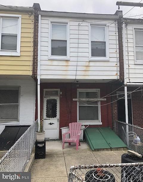2nd image of 2614 Mura St