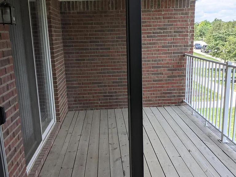 16767 Carriage Way — Photo 24