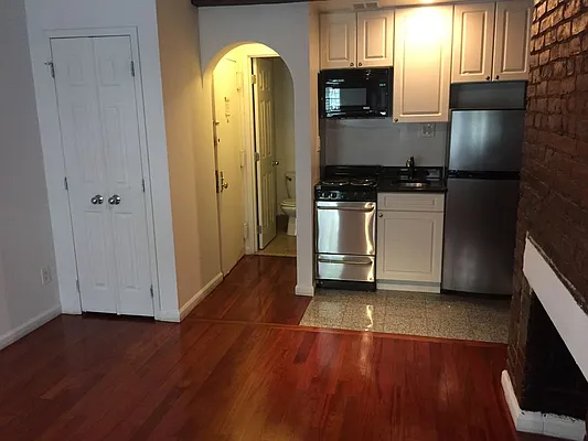 Rented by Sky Management | media 26