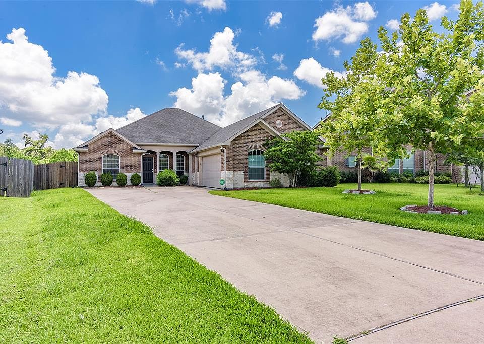 1st image of 4059 Basswood Dr