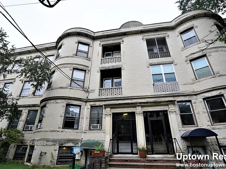 Dwight St — Photo 17