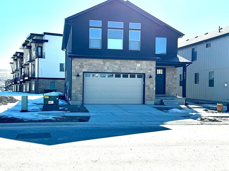 6652 Purple Poppy Ln — Photo 35