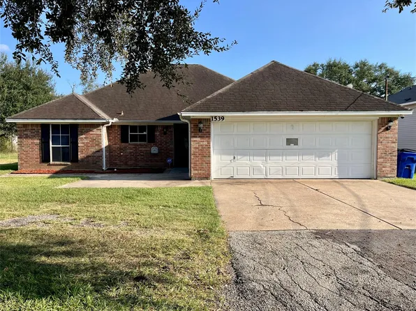 1539 Hillebrandt Rd, Beaumont, TX 77705