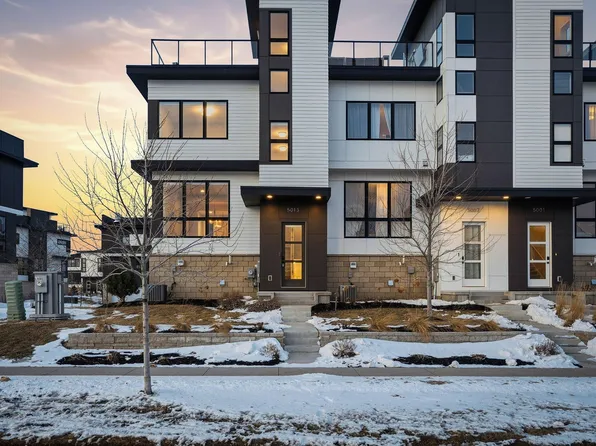 5013 162nd St W, Lakeville, MN 55044