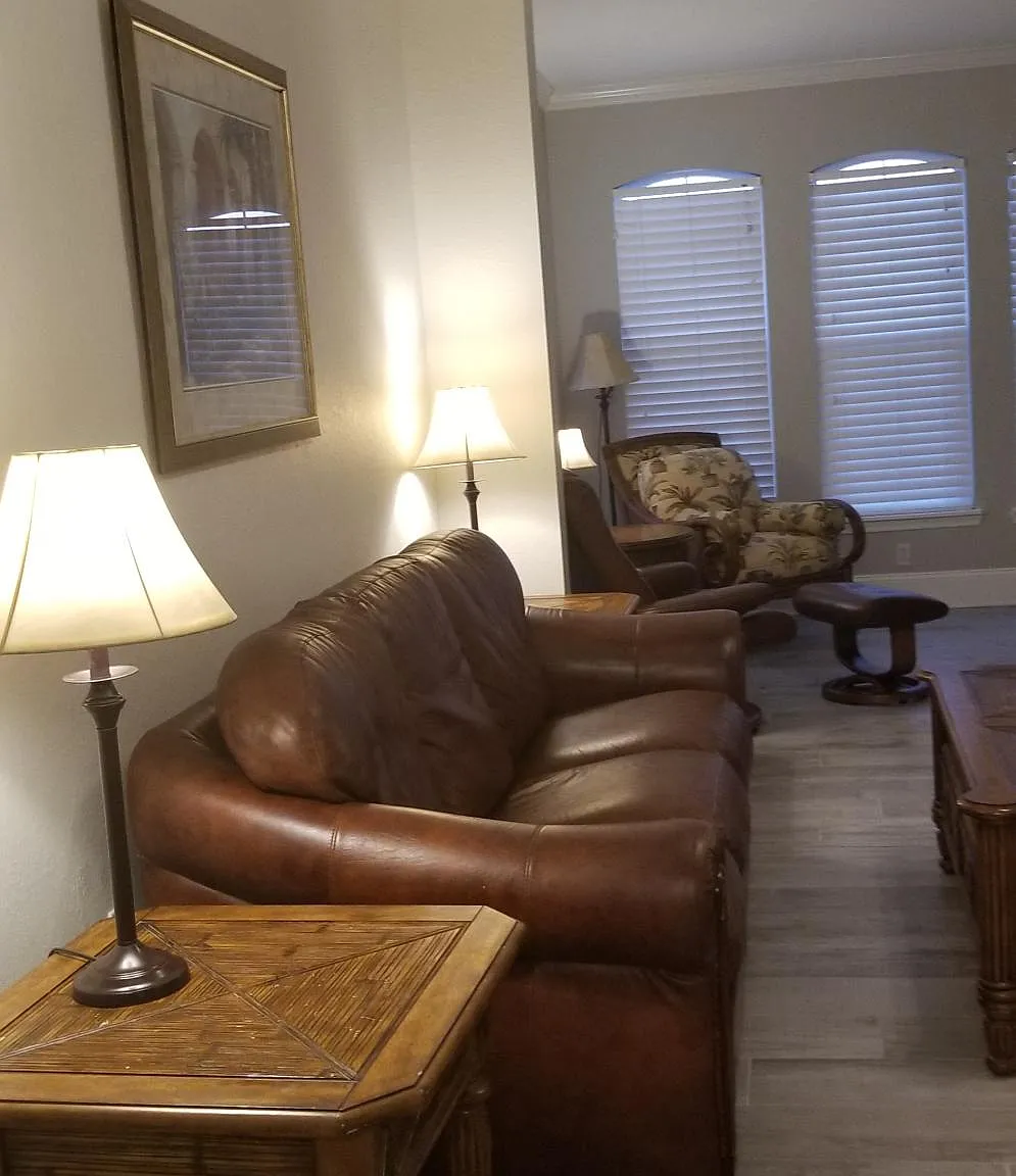 2 bed, 1140 sqft, $2,950 — Photo 4
