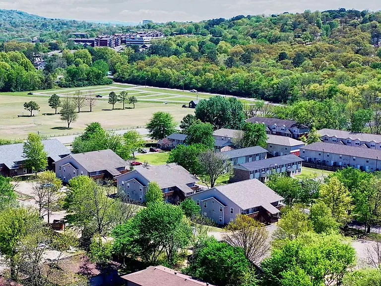 Willow Park — Photo 2