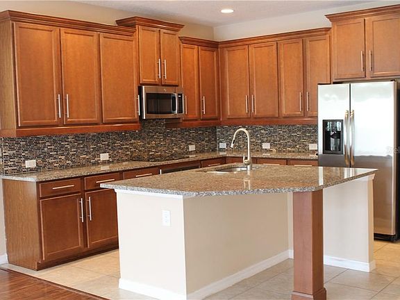3rd image of 11416 Center Lake Dr