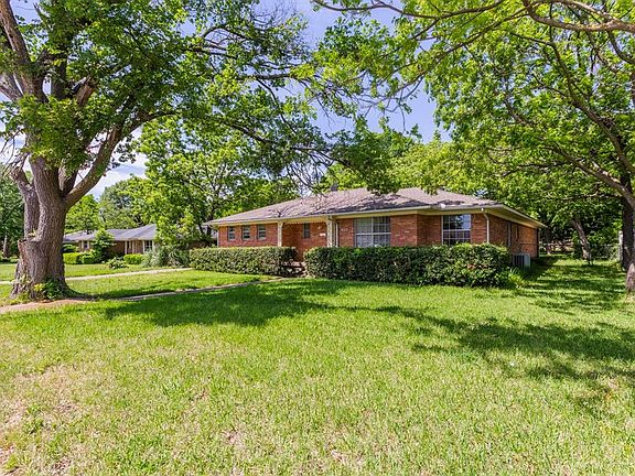 2nd image of 615 Vince Ln