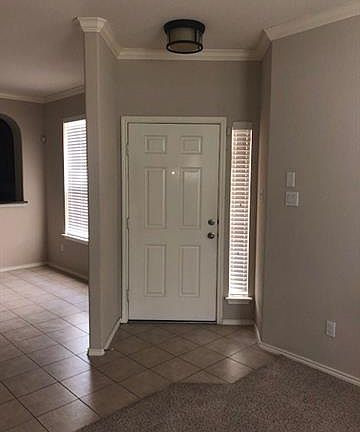 3rd image of 1310 Parmer Ln #13A