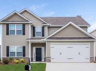 679 Fieldcrest Dr, Dallas, GA 30132