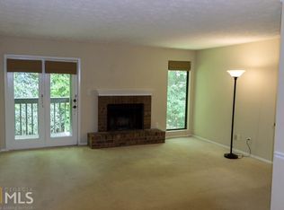 704 Tuxworth Cir, Decatur, GA 30033