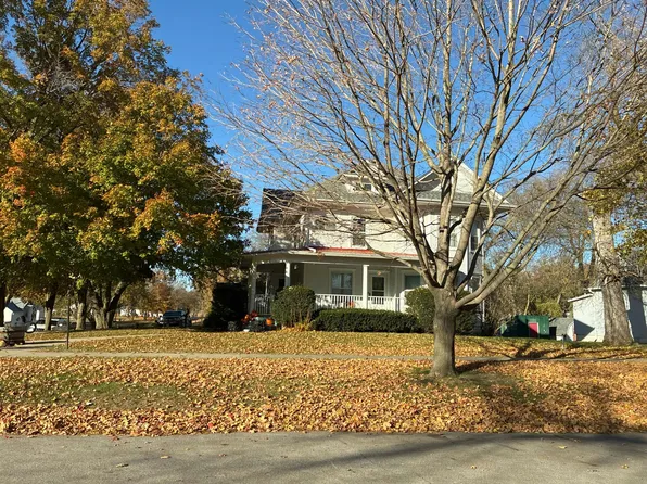 400 Antique City Dr, Walnut, IA 51577