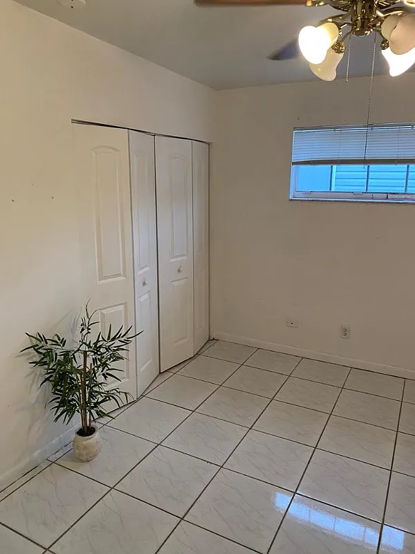 17201 NW 53rd Ave — Photo 1