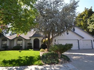 2078 Richert Ave, Clovis, CA 93611