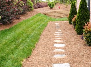 1401 Mount Tabor Ct, Winston Salem, NC 27106