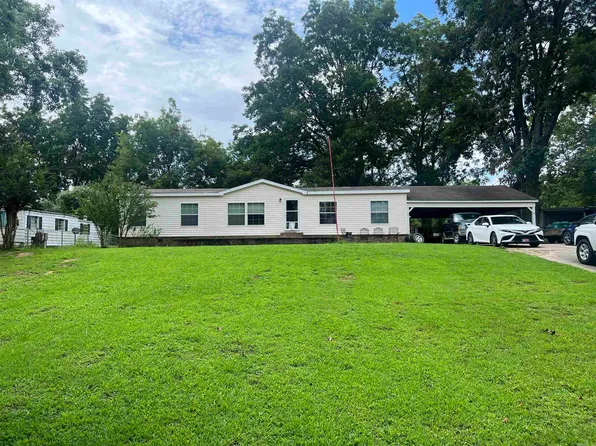 3018 Riverside Dr, White Hall, AR 71602