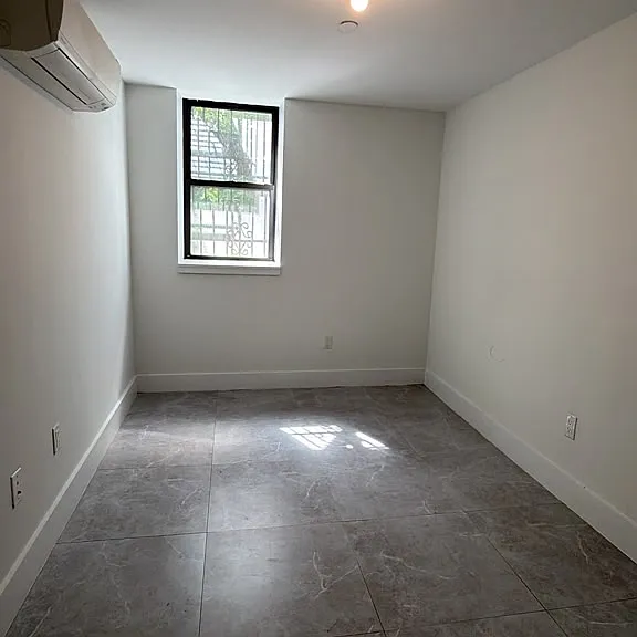 1066 Grant Ave #2 — Photo 3