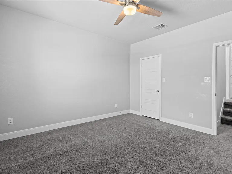 6501 Crockett Cv — Photo 25