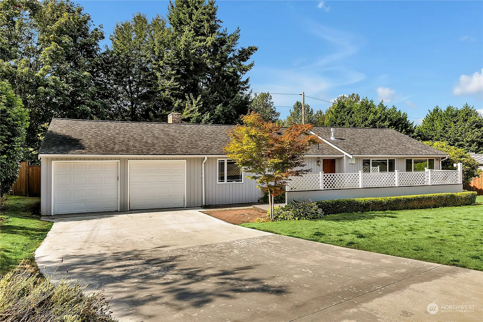 12129 SE 45th Place photo 1