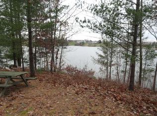 209 Glasbury Ct, Gladwin, MI 48624