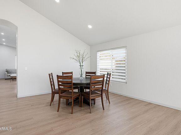 5th image of 5958 E KELTON Lane
