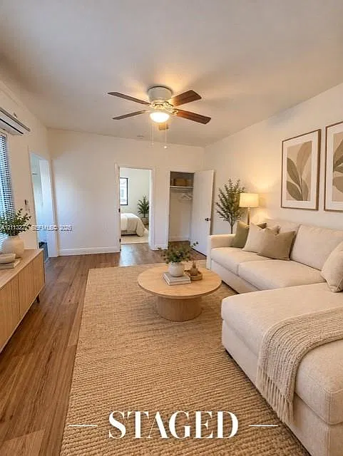 226 SW 21st Ave — Photo 3