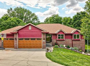 1559 Rolling Hills Loop, Council Bluffs, IA 51503