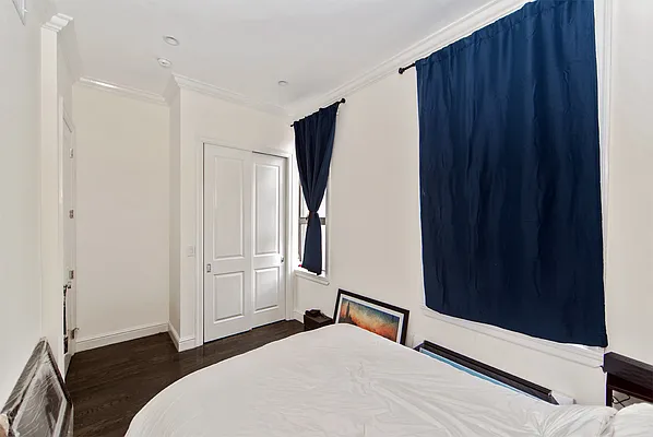 Rented by Jonis Realty | media 33