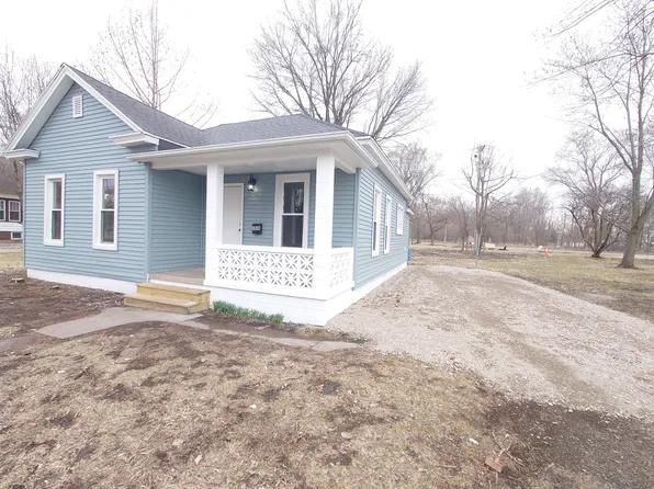 1024 E 12th St, Streator, IL 61364