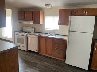 353 Honeysuckle Ct #353, Mount Morris, MI 48458
