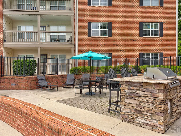 Deep River Pointe — Photo 29