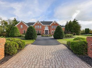 14 Davenport Way, Hillsborough, NJ 08844