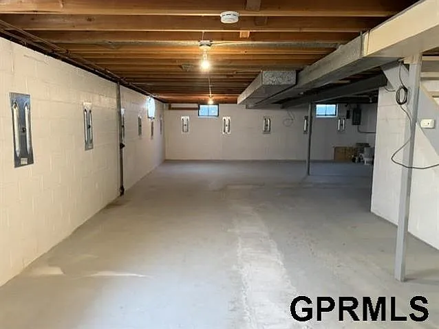 13228 Montclair Dr — Photo 11