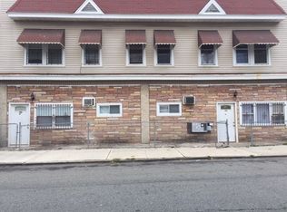 172 Myrtle Ave, Irvington, NJ 07111