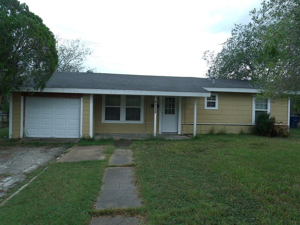 1st image of 1805 Emily Dr