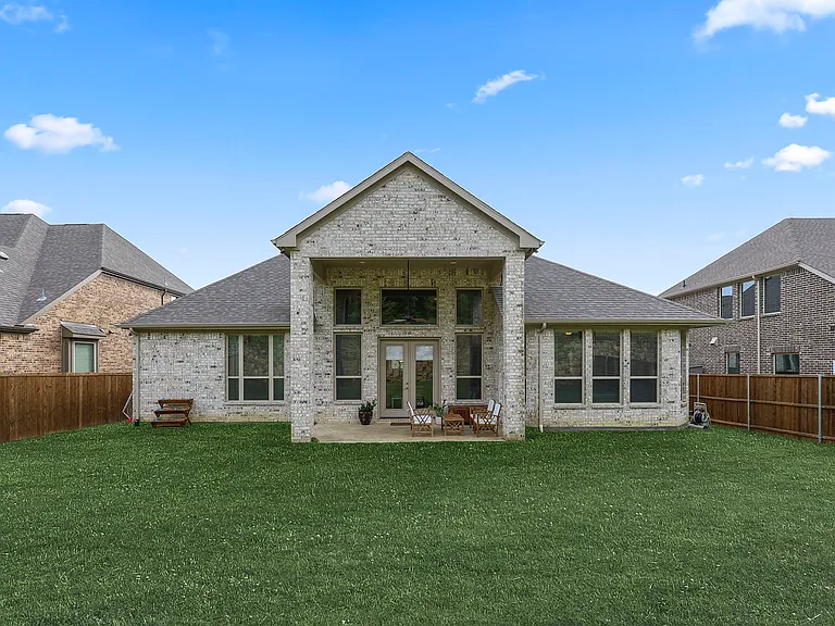 6637 Elderberry Way — Photo 28