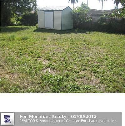 3rd image of 3130 SW 37th Ave
