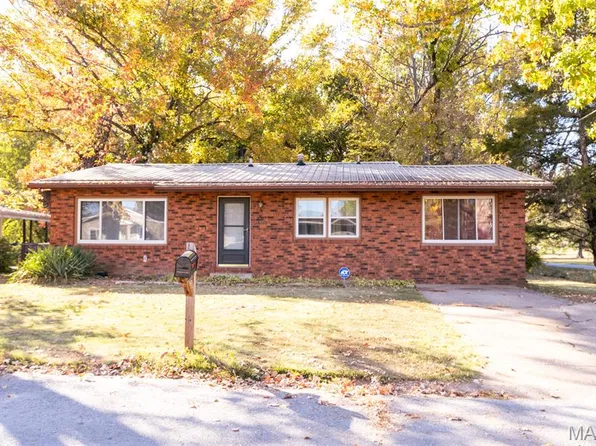 1321 N 16th St, Murphysboro, IL 62966