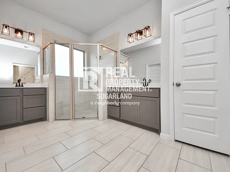 4219 Colony Ln — Photo 8