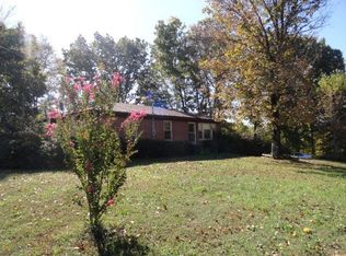 495 Greenwood Ridge Rd, Gainesboro, TN 38562