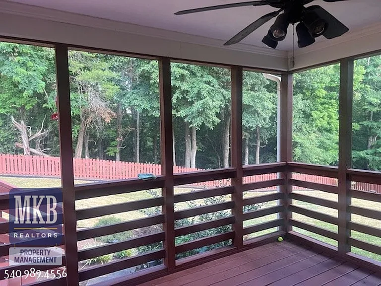 6564 Monet Dr — Photo 38