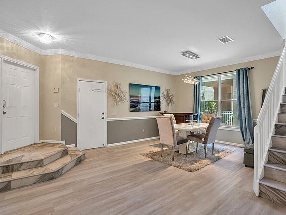 3rd image of 5411 Sunseeker Boulevard