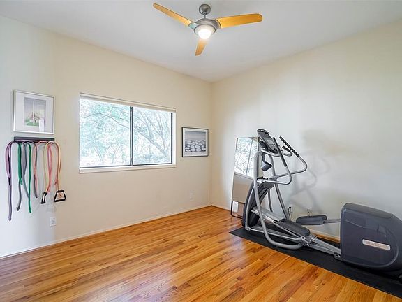5th image of 6515 Valley Brook Dr