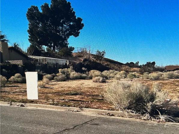 999 Montecito Dr Lot 394, Victorville, CA 92395