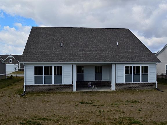 3rd image of 4355 Fresia Dr